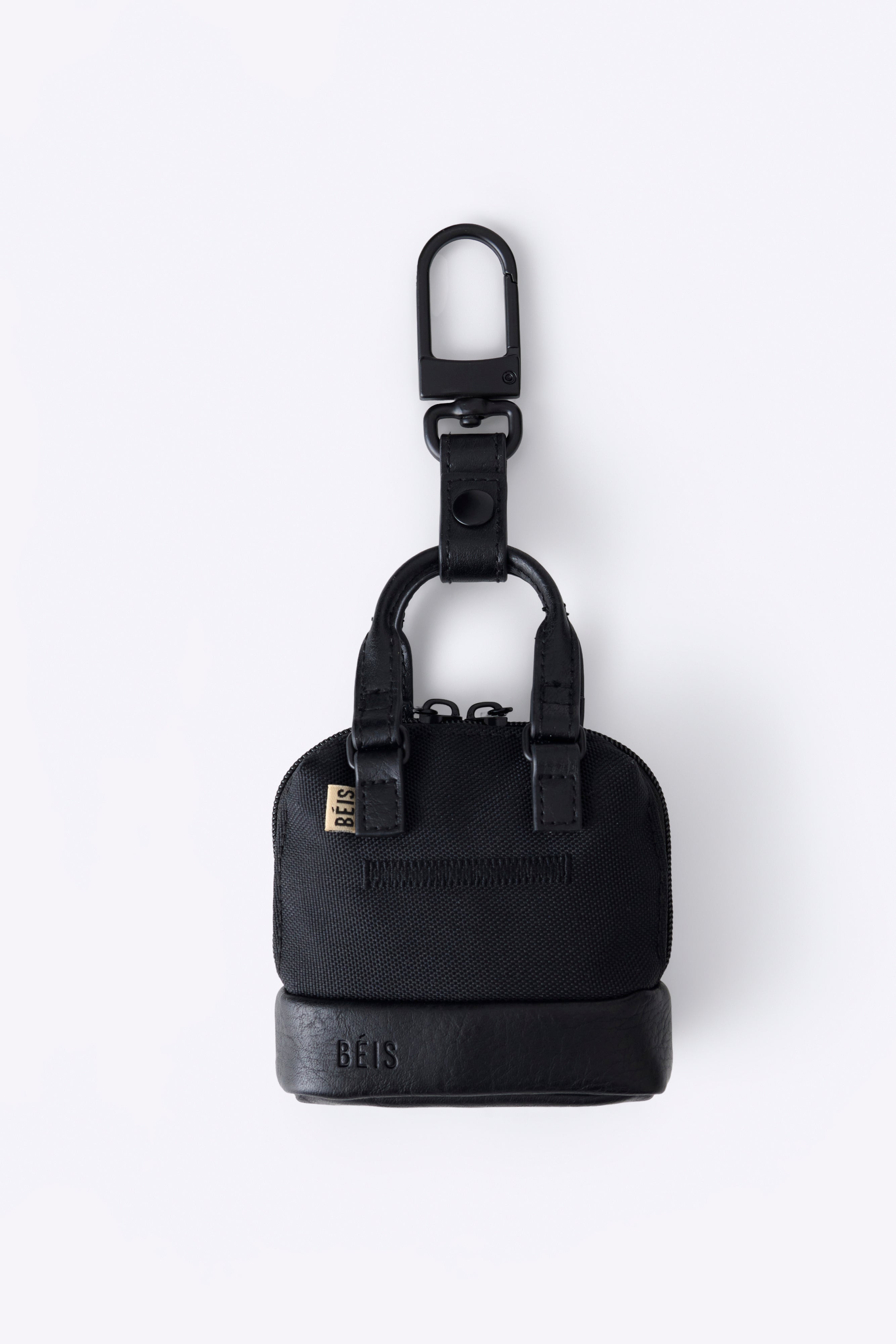 BEIS153301-TheMicroWeekenderCharm-Black-Product-0269