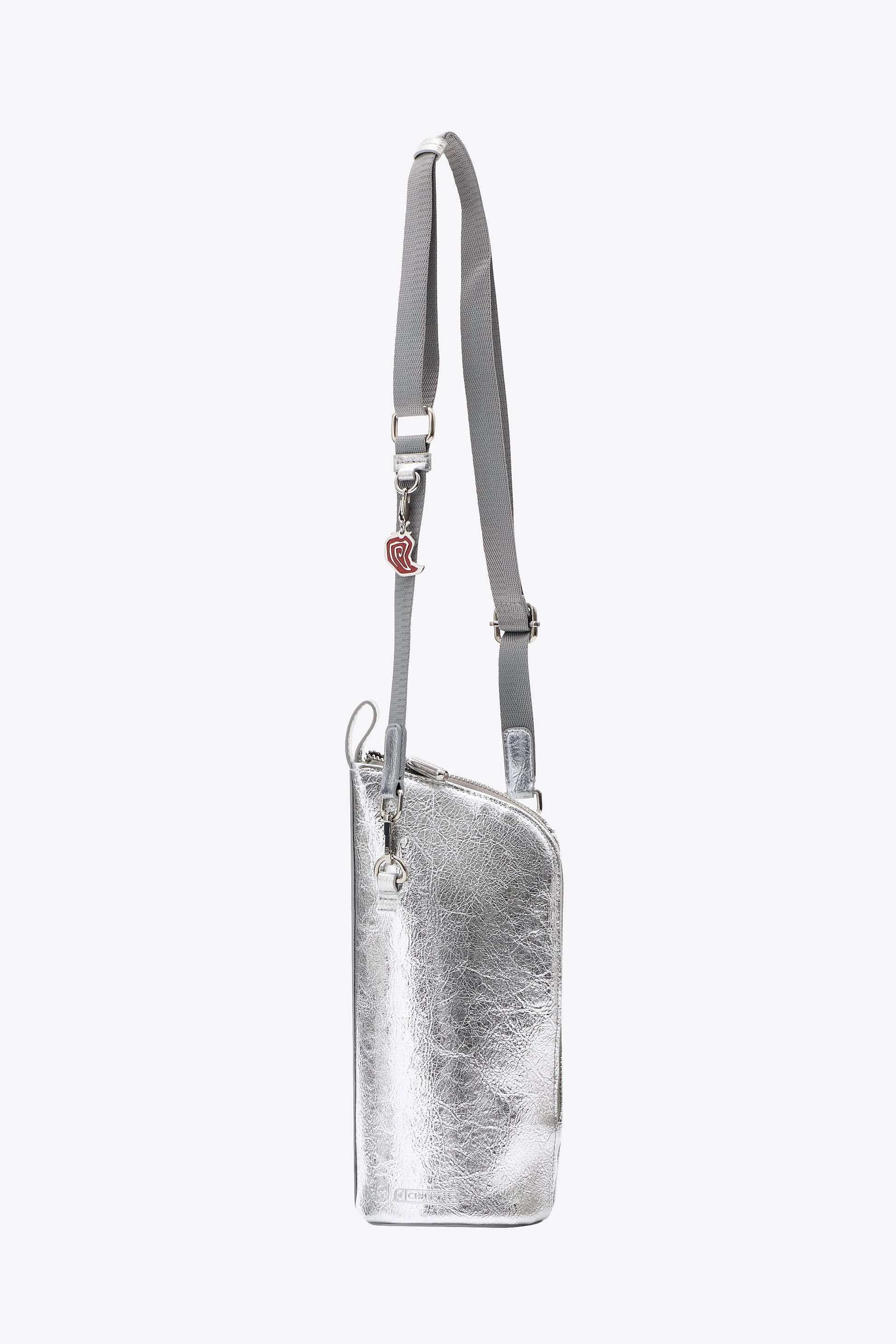 BEIS164301-TheBEISxChipotleBurritoCrossbody-Foil-Product_0752_V1