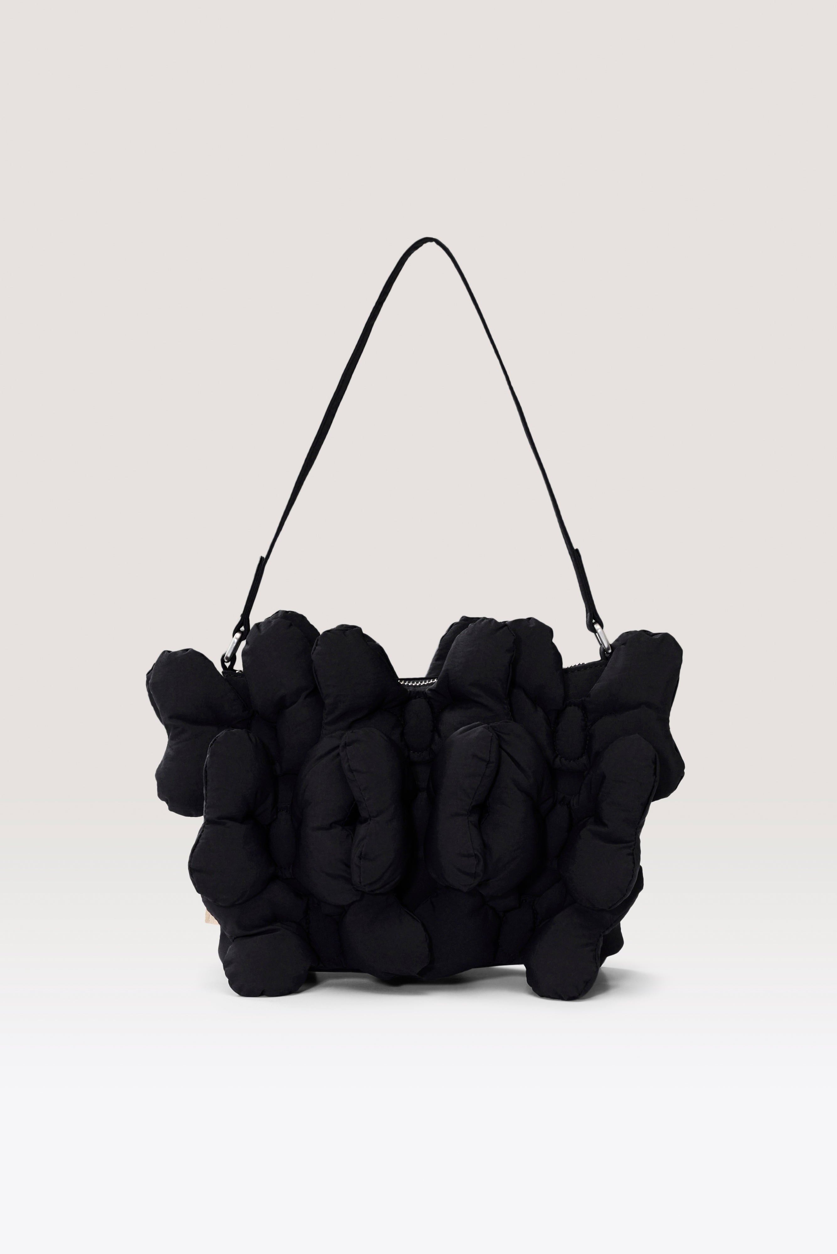 BEIS187302-TheMinnieMouseBowHandbag-Black-Product-0147